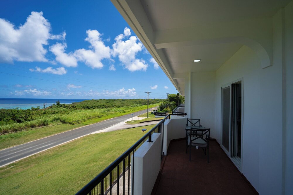 San Roque Hotel | Mariana Suites