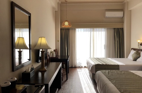 Garapan Hotel | Holiday Saipan Hotel