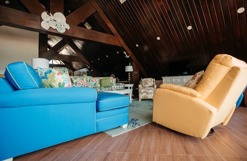 Susupe Hotel | Surfrider Resort Hotel
