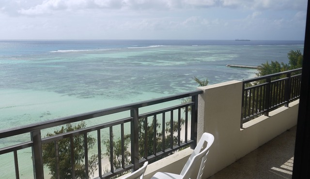 Aquarius Beach Tower